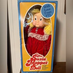Vintage 1985 PTL Club The Susie Moppet Talking Doll By Jim & Tammy Baker New